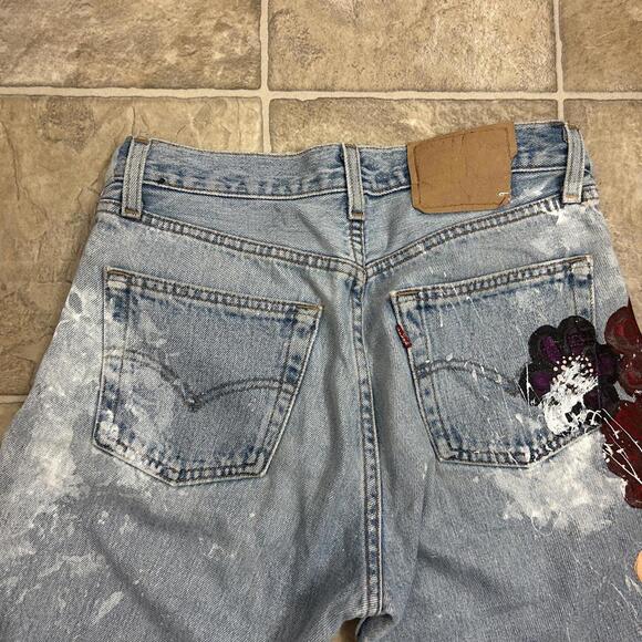 Levi’s Vintage 501 Button Fly Hand Painted Floral Jeans Straight Leg Art Small - Picture 11 of 11